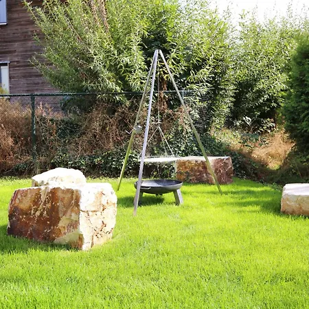 In Mit Terrasse Und Grill Allenbach